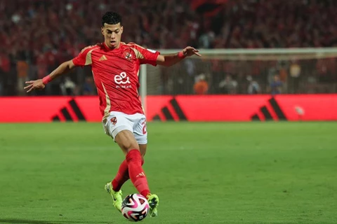 مصدر يكشف ليلا كورة.. كيف يتحرك نجوم الأهلي لإنهاء أزمة إمام عاشور؟